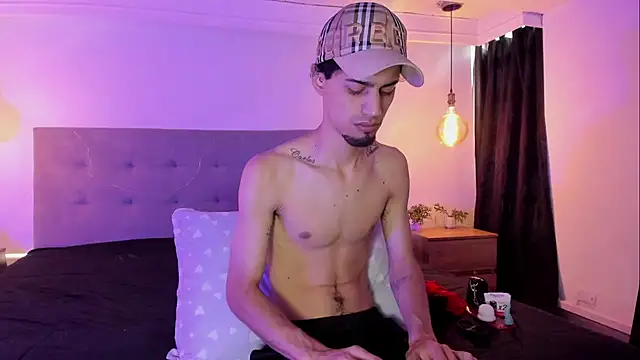 MichaelEvanss  online show from 05-24-26, 12:43