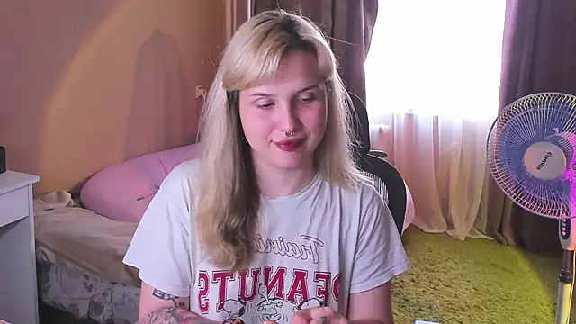 hellfirekiss online show from 06-26-26, 09:35