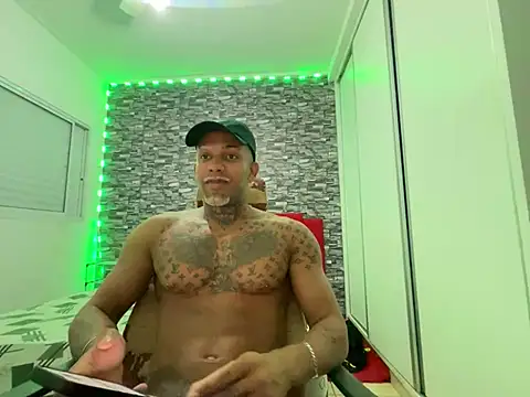 Maxloirinho online show from 05-03-26, 10:38