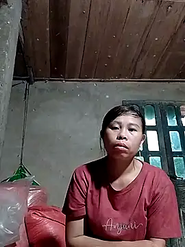 Snapshot of daisyy2 chatting on 05-11-26, 11:13 daisyy2 online show from 05-11-26, 11:13