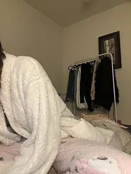 daisycollins online show from 05-06-26, 12:43