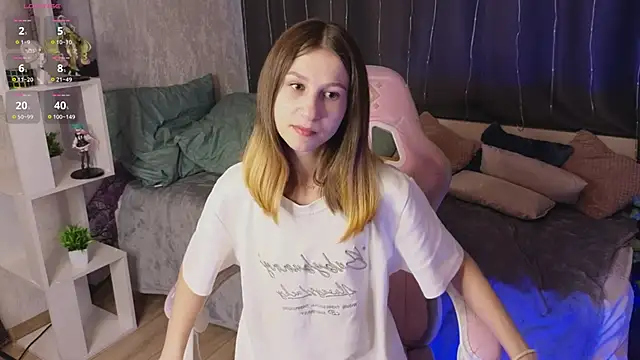 ChristiaHorde online show from 06-21-26, 05:26