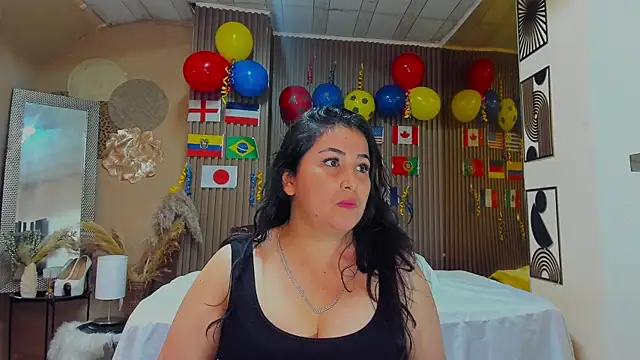 BBWLuxuryMuse online show from 06-11-26, 12:36