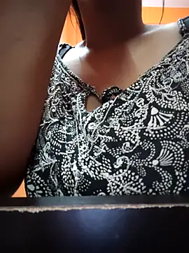 Menaxi Baby7 online show from 06-30-26, 02:56