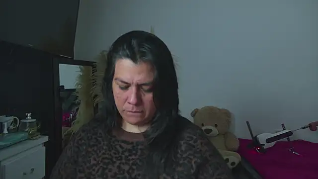 Snapshot of Martina_Foxy01 chatting on 05-18-26, 11:27 Martina Foxy01 online show from 05-18-26, 11:27