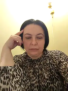 EmmaEmmy40 online show from 05-02-26, 06:13