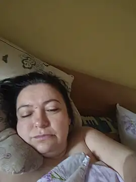 EmmaEmmy40 online show from 06-20-26, 04:04