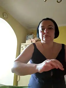 EmmaEmmy40 online show from 06-24-26, 03:44
