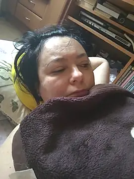EmmaEmmy40 online show from 06-26-26, 03:22