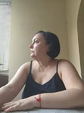 EmmaEmmy40 online show from 07-02-26, 04:02