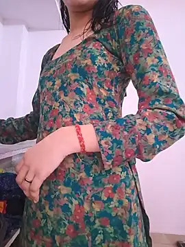 zoya baby  online show from 07-15-26, 03:34