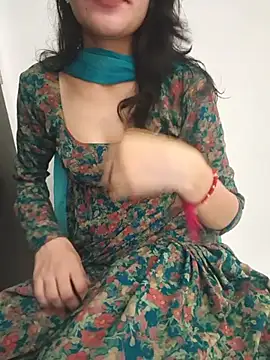 zoya baby  online show from 07-22-26, 03:53
