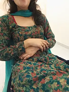 zoya baby  online show from 08-02-26, 04:44