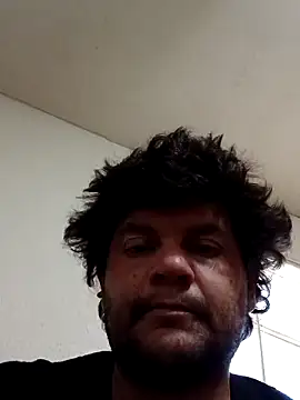 matdog027374 online show from 05-07-26, 01:49
