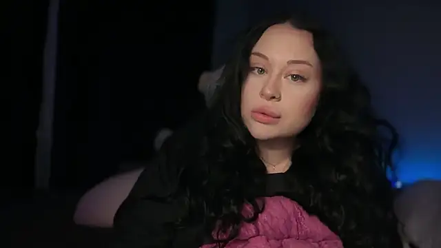 Sofi  Si online show from 07-04-26, 07:42