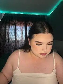 Snapshot of ElyBabyX chatting on 06-19-26, 07:12 ElyBabyX online show from 06-19-26, 07:12