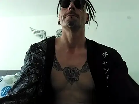 Tattooangel4172 online show from 05-25-26, 09:59