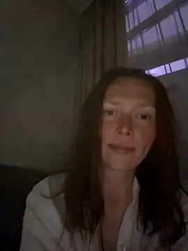 MillaSmileX online show from 05-19-26, 06:14