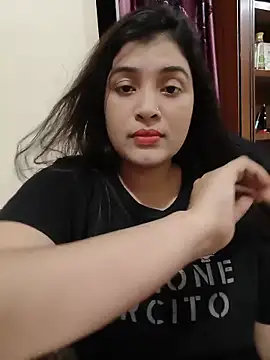 Snapshot of Joya-02 chatting on 05-17-26, 06:26 Joya-02 online show from 05-17-26, 06:26