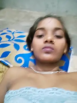 hotstudentkhusboo online show from 06-12-26, 03:44