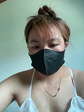 ILOVEYOU 2000 online show from 05-17-26, 04:54