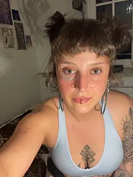 EmilieBraun online show from 05-05-26, 08:39