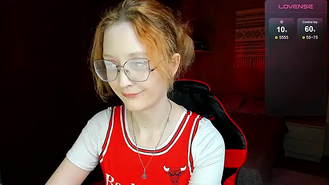 LunaTerry online show from 06-02-26, 07:54