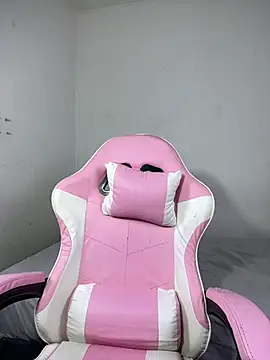 AnaisX0X0 online show from 05-06-26, 03:35