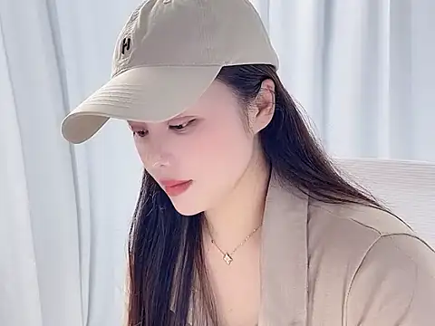 Qingqing19 online show from 05-16-26, 02:19