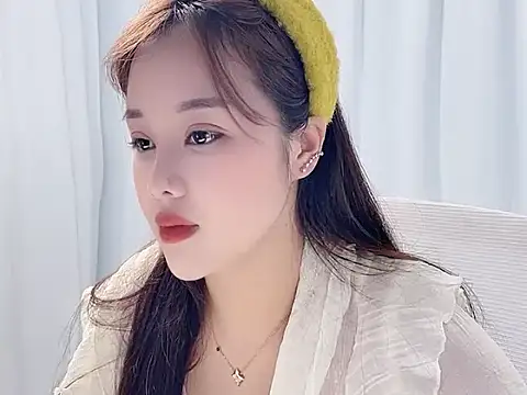 Qingqing19 online show from 05-28-26, 02:42