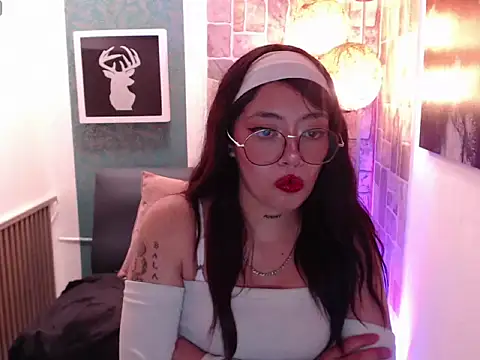 Alisson mirl online show from 05-06-26, 02:00