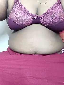 tamilkavitha123 online show from 06-22-26, 04:20