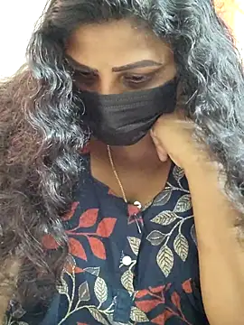 tamilkavitha123 online show from 07-16-26, 04:51