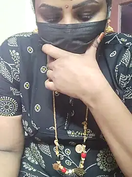 tamilkavitha123 online show from 07-18-26, 09:57