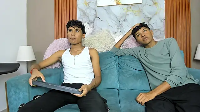 BOUL GUYS online show from 05-06-26, 07:52