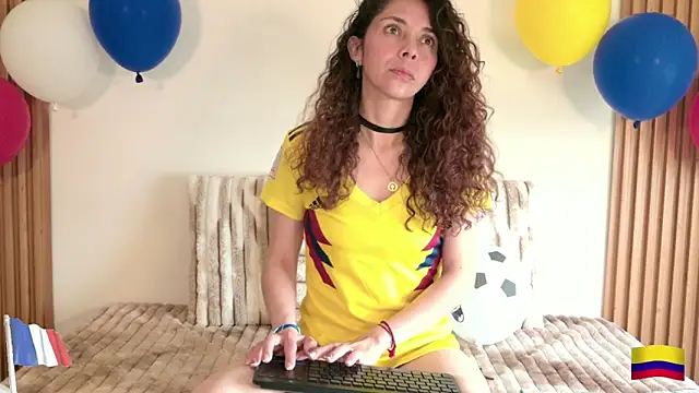 alissonandree online show from 06-17-26, 05:03
