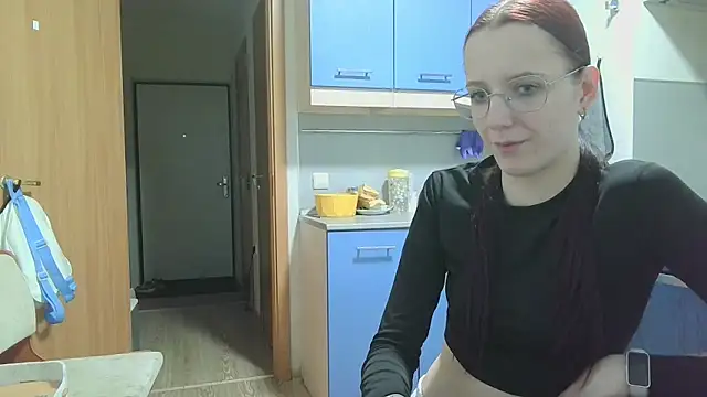 Lucy Crystal online show from 05-07-26, 09:20
