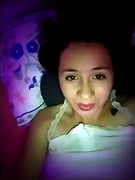 Annie loveer online show from 06-25-26, 04:45