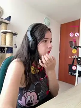 Annie loveer online show from 07-01-26, 05:45