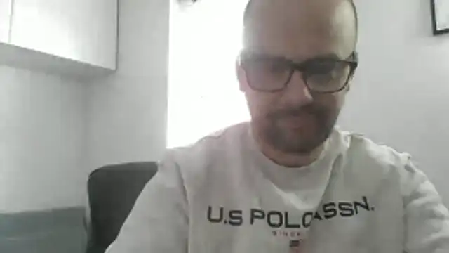 Snapshot of NakedAndrewHot chatting on 05-15-26, 12:56 NakedAndrewHot online show from 05-15-26, 12:56