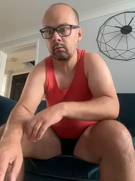Snapshot of NakedAndrewHot chatting on 06-28-26, 07:47 NakedAndrewHot online show from 06-28-26, 07:47