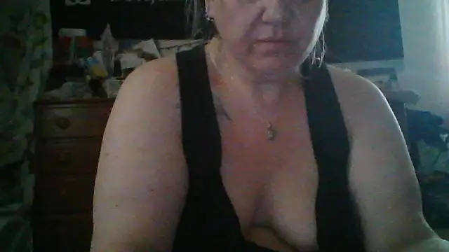 Snapshot of Medusa311 chatting on 05-20-26, 09:10 Medusa311 online show from 05-20-26, 09:10