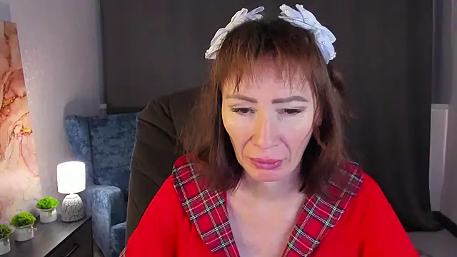 gracekellyyy online show from 06-09-26, 04:02