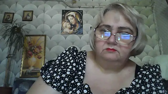 MarinaFarina53 online show from 06-11-26, 05:38
