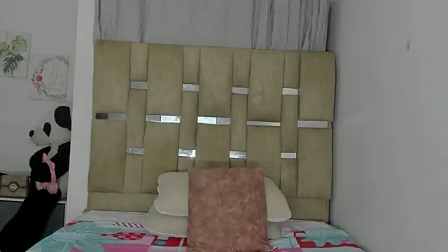 AnahiMiller2 online show from 06-24-26, 08:08