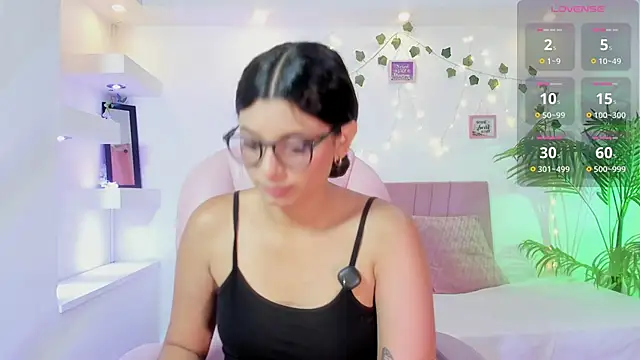 isabel space online show from 06-16-26, 02:52