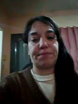marylin8822 online show from 07-08-26, 04:17