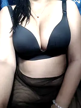 Snapshot of zarajaneman chatting on 05-11-26, 05:21 zarajaneman online show from 05-11-26, 05:21