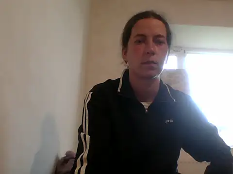 Snapshot of DanicaFey chatting on 05-20-26, 02:45 DanicaFey online show from 05-20-26, 02:45