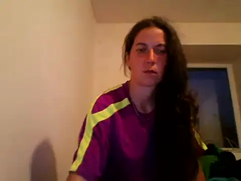 Snapshot of DanicaFey chatting on 05-27-26, 06:16 DanicaFey online show from 05-27-26, 06:16